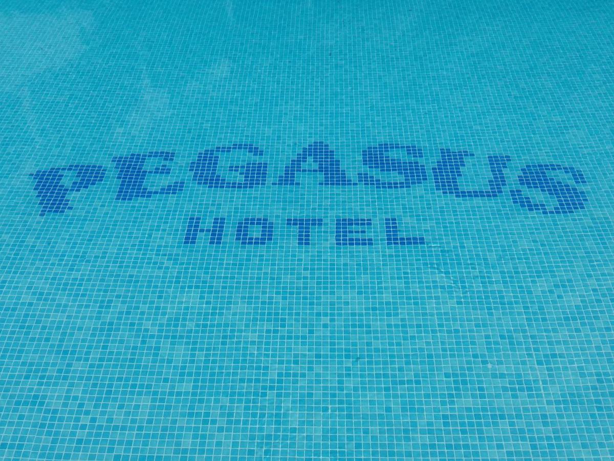 Pegasus Hotel Ханіоті Екстер'єр фото